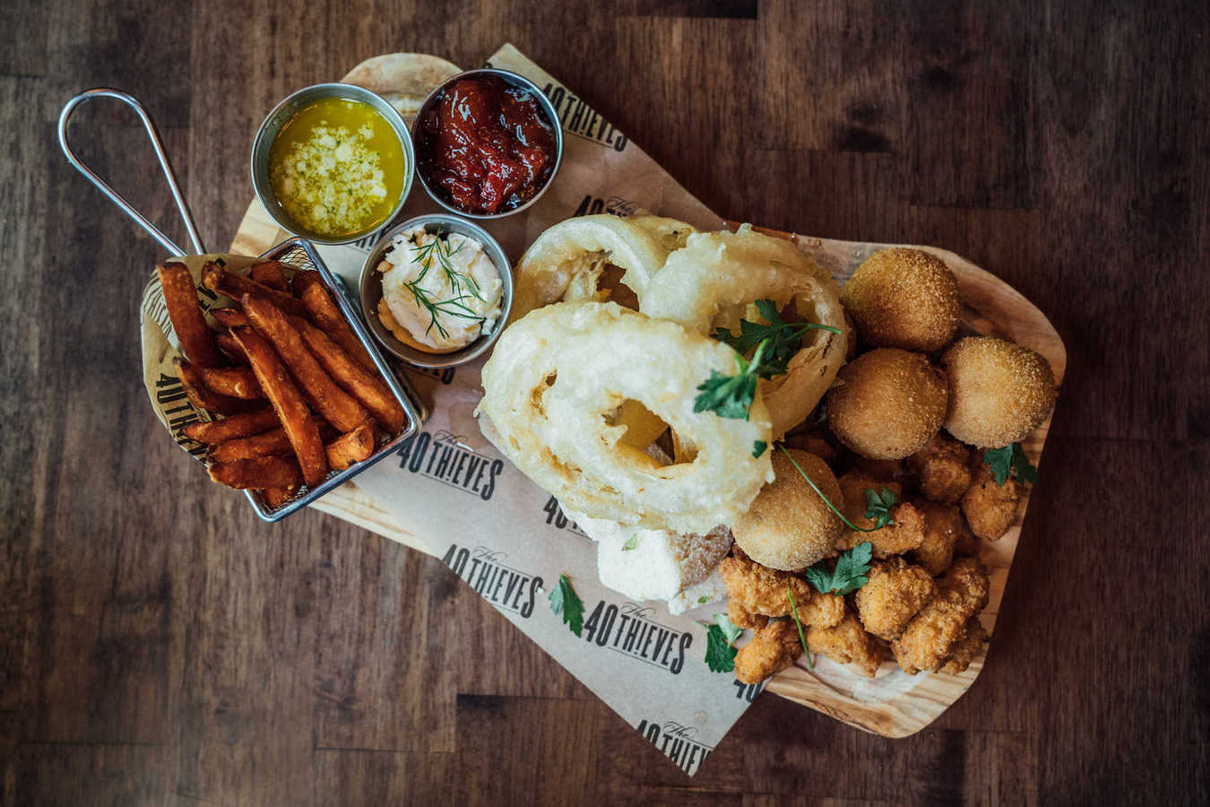 FIVE POINTS GRAZING BOARD