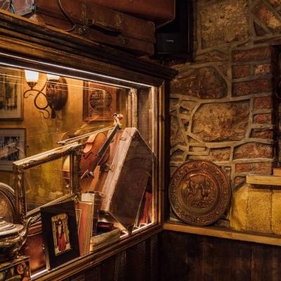 40 Thieves Gallery 33