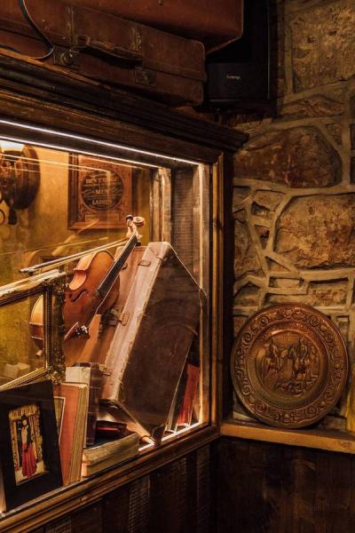 40 Thieves Gallery 33